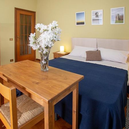 Le Ranocchie Di Maddalena Hotell Candelo Exteriör bild