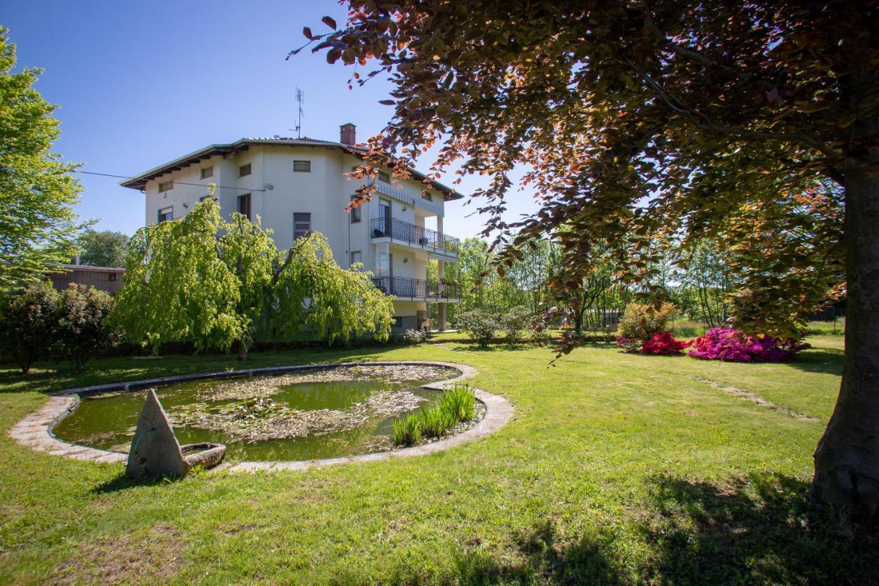 Le Ranocchie Di Maddalena Hotell Candelo Exteriör bild